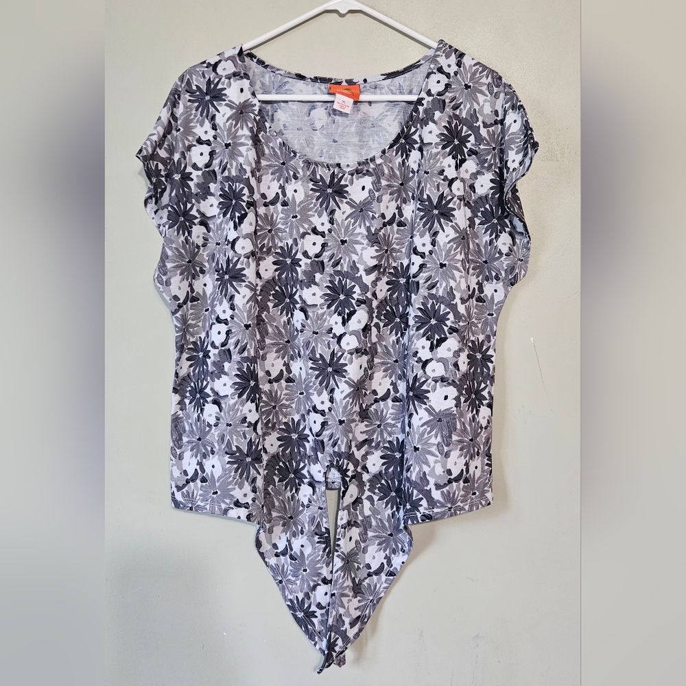 💛🩷Hearts‎ of Palm Womens Gray/white Floral Print Top w/Tie Bottom- Size XL💜🩵